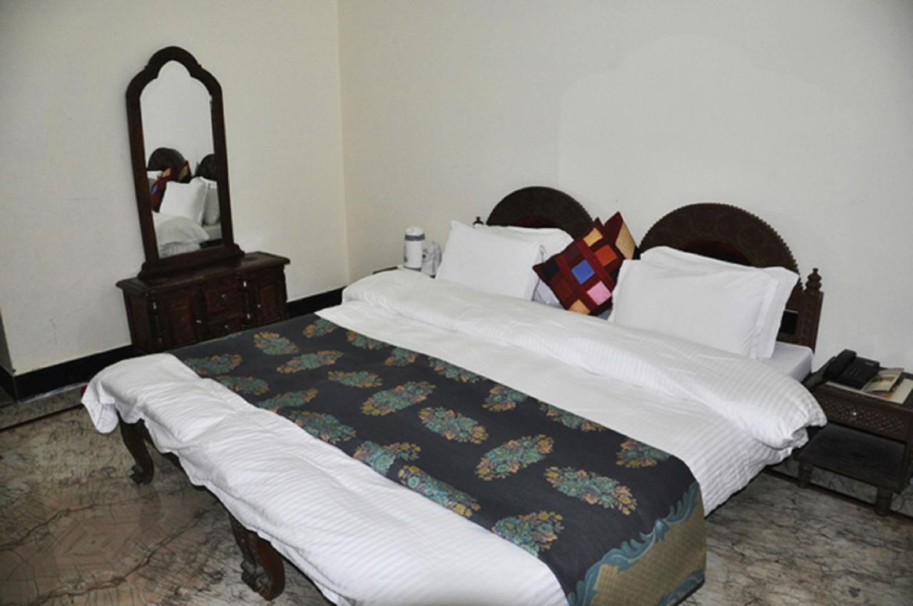 Hotel Padmini Chittorgarh 외부 사진